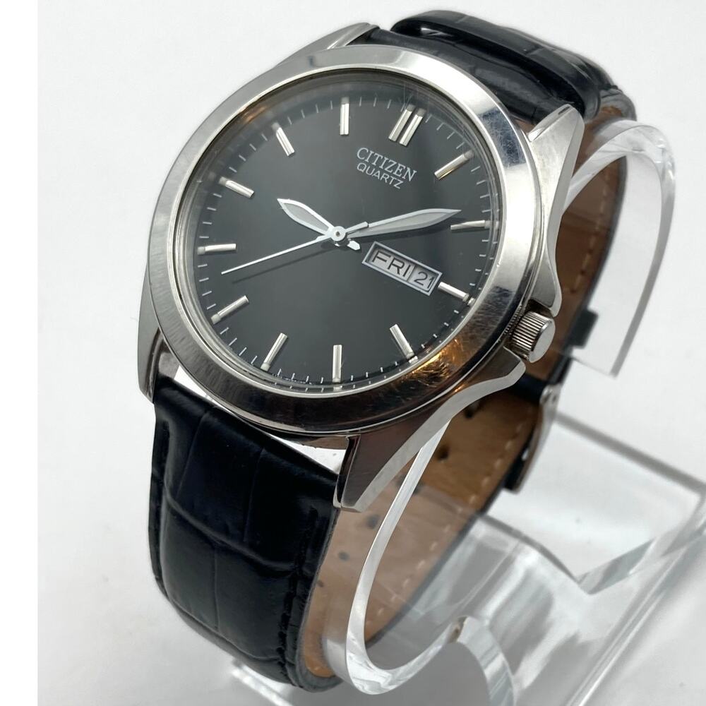 Citizen Men's Dress Watch 40mm - New Battery - Adjustable Leather WR Day Date